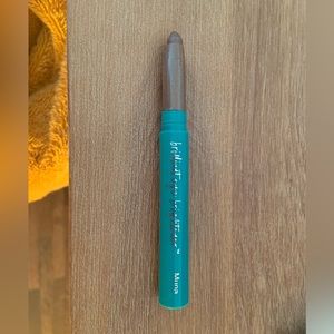 Thrive Causemetics Eye Brightener Muna